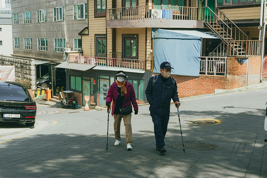 Korean seniors hiking